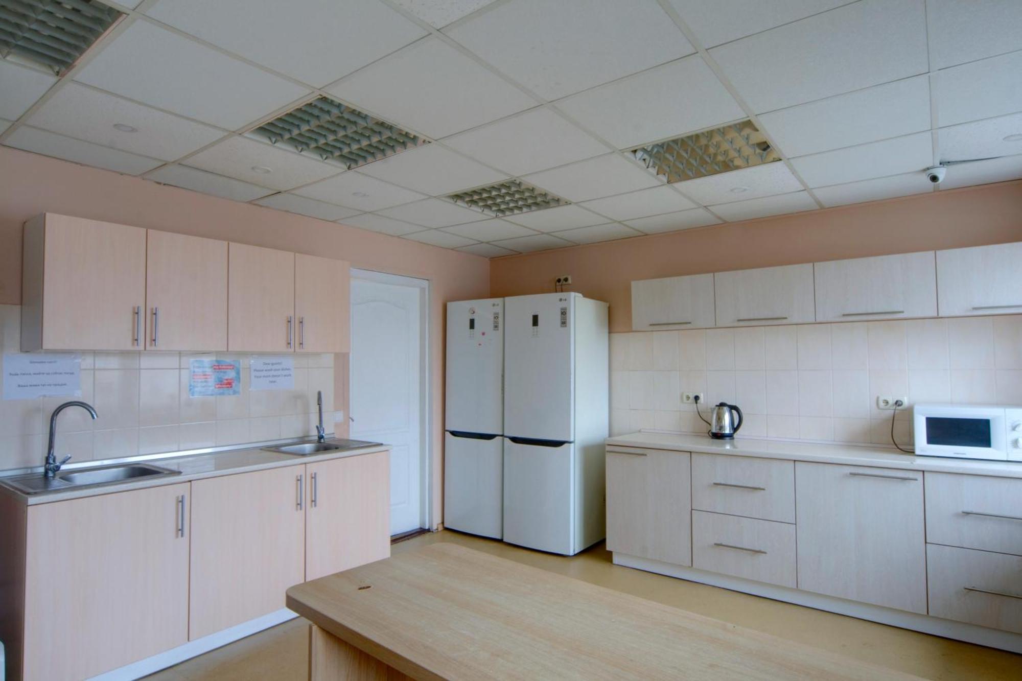 Hostel Podolski Plus Kiev Esterno foto